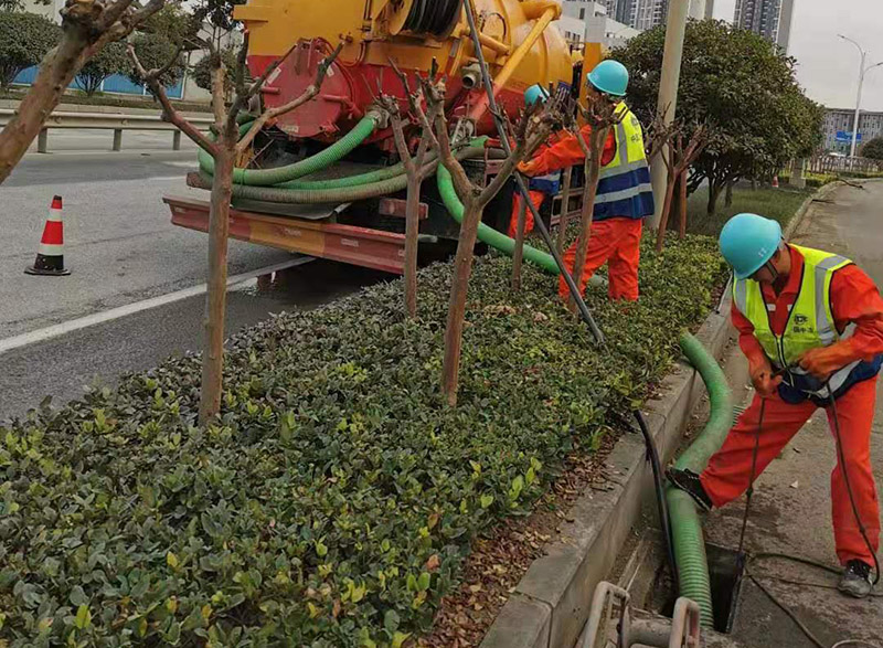 三道镇市政管道清淤